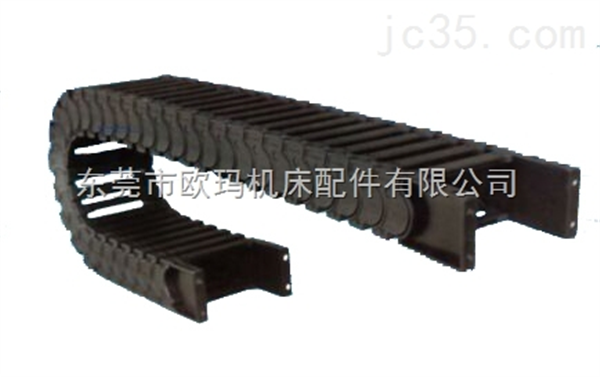 雕刻機(jī)拖鏈的耐用與性能并重